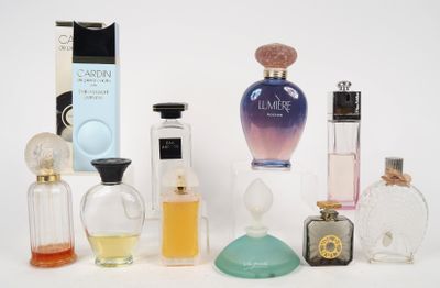 10 flacons de parfum. - Photo 1