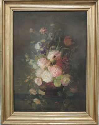 une peinture à l'huile représentant des fleurs dans un vase sur une table