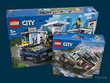 Deux boîtes de véhicules Lego City sont représentées sur un fond bleu.