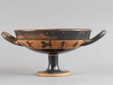 un bol noir et marron orné d'un motif