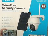emballage d'une caméra de sécurité sans fil représentant une main tenant un téléphone portable