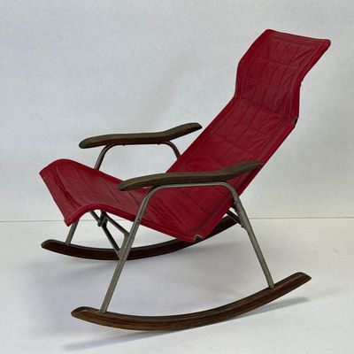 TAKESHI NII (1920-2007) Fauteuil rocking-chair pliant en boi…