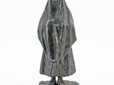 statue of a woman holding a baby in her arms