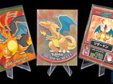 Trois cartes à collectionner Pokémon sont représentées sur un fond noir