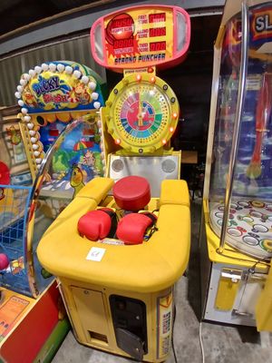 Jeu arcade coup de poing STRONG PUNCHER - Photo 1