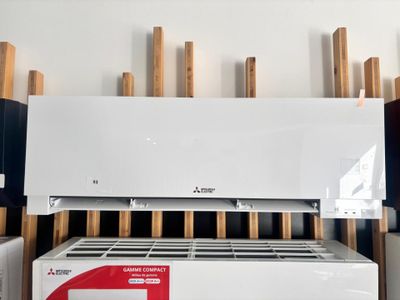 Une unité de climatisation MITSUBISHI ELECTRIC - Photo 1