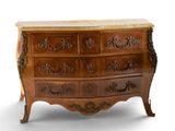 une image d'une commode en bois avec un plateau en marbre