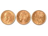 three gold sovereigns, one of which is a sovereign and one of which is a sovereign