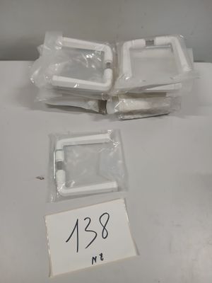 Lot de 14 poignées pour fenetres, neufs.