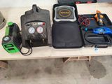 many tools that are sitting on a table