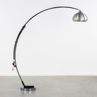 Lampe à arc italienne, dans le style de Reggiani et Guzzini,… (photo 5)
