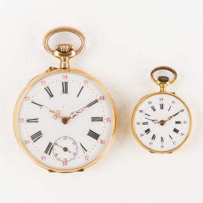 deux montres de poche en or avec chiffres romains et chiffres romains