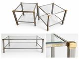 deux tables basses en verre et laiton avec un plateau en verre