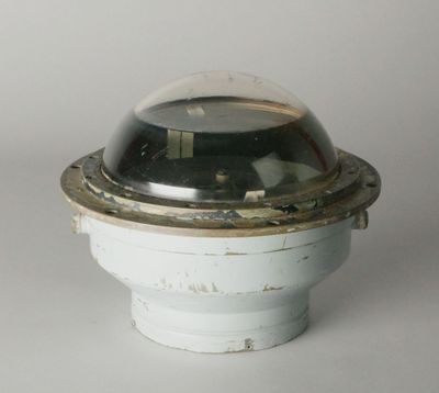 C. PLATH Hamburg. Compas de marine allemand en bronze, numér…