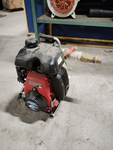 HONDA WX15 – Pompe à eau thermique. Non testée