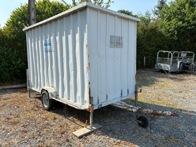 Cabane de chantier, PTAC 750KG