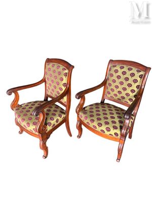 Suite de deux fauteuils, dans le goût des fauteuils de l'épo…