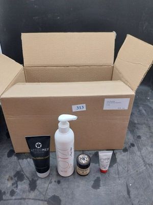 Environ 35 produits pour tatouage dont baume tatouage Biopiq…