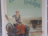 affiche française représentant une femme assise sur un bateau avec un gouvernail