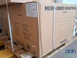 a box on a pallet that is sitting on top of a pallet