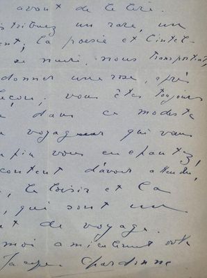 une vieille lettre manuscrite d'un homme qui écrit un poème