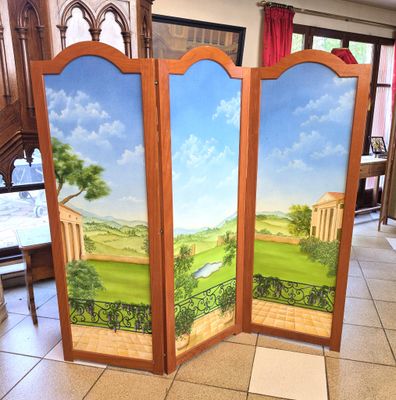 peinture représentant un paravent avec une vue sur un parcours de golf