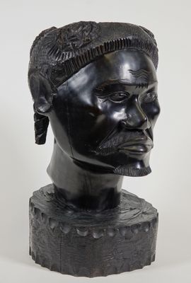 TETE D'HOMME en ébène. Réunionnais.