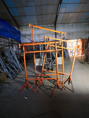 a room that has a lot of scaffolding in it