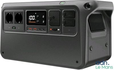 a radio that is sitting on top of a table