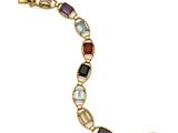 un bracelet en or avec des pierres multicolores sur fond blanc