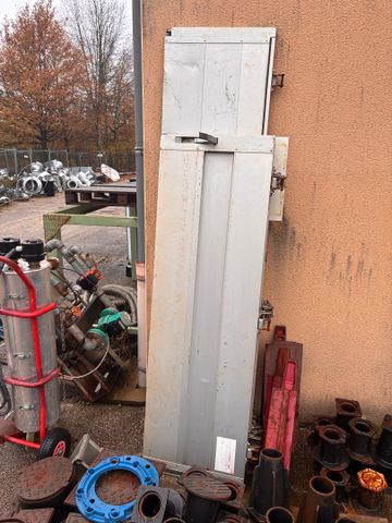 Lot de ridelles alu, six panneaux + un grand joint support
