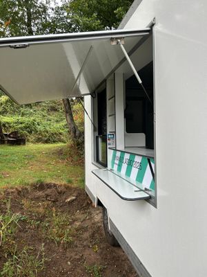 VASP RENAULT Master 2.3 DCI 145 CV aménagé en food truck - Photo 1