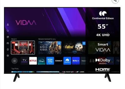 une télévision noire avec diverses applications à l'écran