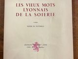 la couverture du livre *Les vieux mois de la soirée*