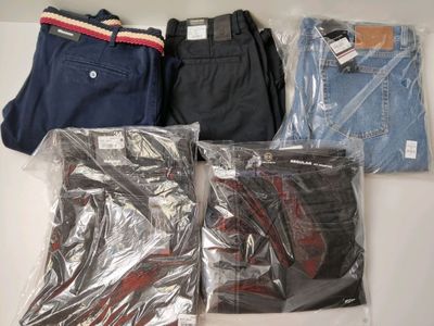 Lot de 5 vêtements de diverses tailles et marques dont : MAN… - Photo 1