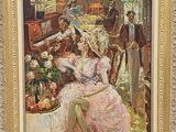 tableau représentant une femme en robe rose assise à une table avec d'autres personnes