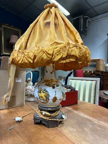 GIEN – Lampe de table en faïence modèle renaissance 