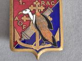 une image représentant un insigne orné d'un aigle