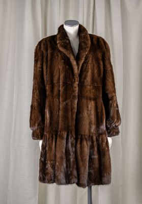 ATELIER GHIEBLER Manteau 7/8ème en vison glow, col montant, … - Photo 1