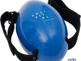 ballon de yoga bleu avec une sangle noire sur fond blanc, accompagné d'un texte