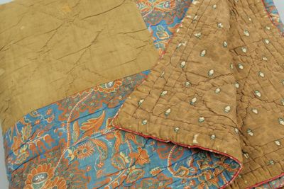 Boutis ou dessus de lit. 210 x 210 cm environ - Photo 1