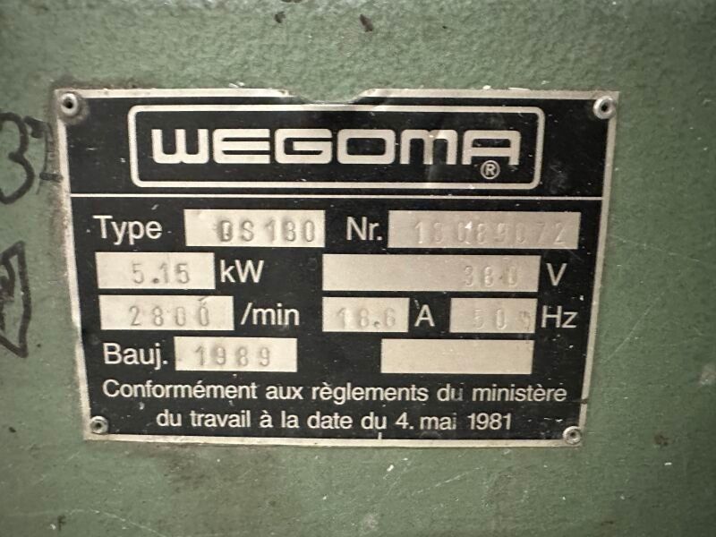 1 tronçonneuse double tête WEGOMA