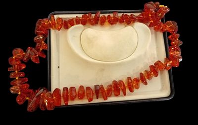 Collier en ambre fantaisie