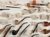 many different types of pipes and pipes on the table