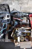 Contenu de la palette : Ponceuse FARTOOLS, ponceuse + disque… (photo 3)