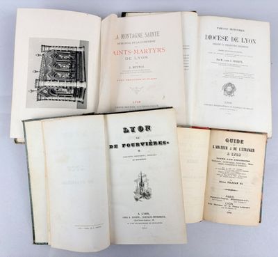 [Lyon] Réunion de 4 volumes in-12 ou in-8 reliés du XIXe siè… - Photo 1