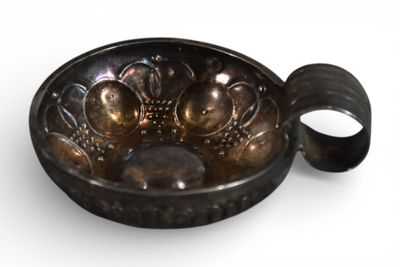 Tasse à vin en argent (poinçon Socrate 800) à décor de cupul… - Photo 1