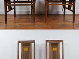trois photos d'un ensemble de quatre chaises en bois avec des assises rembourrées