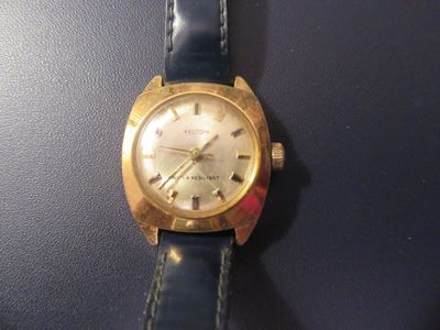 391.58 - Montre Kelton Water Resistant 15 - 35 Euro