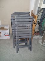 Mobilier comprenant une table, 2 étagères (avec contenu), 5 … (photo 3)